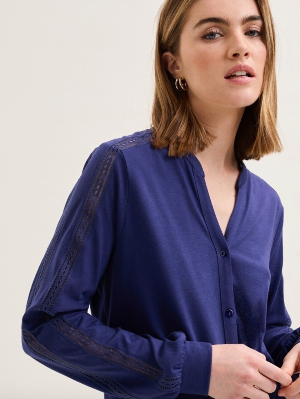 Laurence Tavernier Navy Button Front Detail Sleeve Sleeve Pajama Top - Size - XL
